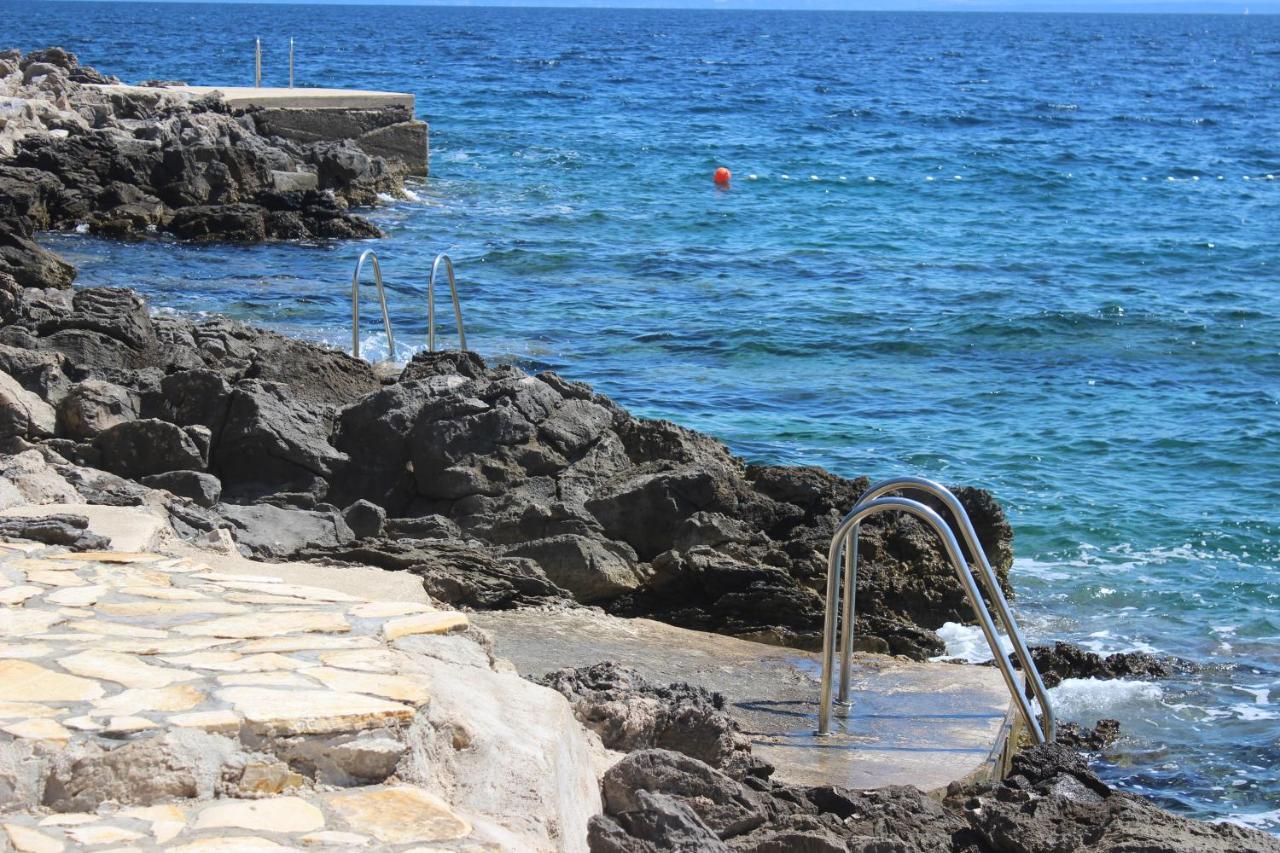 Apartments Blue Sea Mali Lošinj Exterior foto