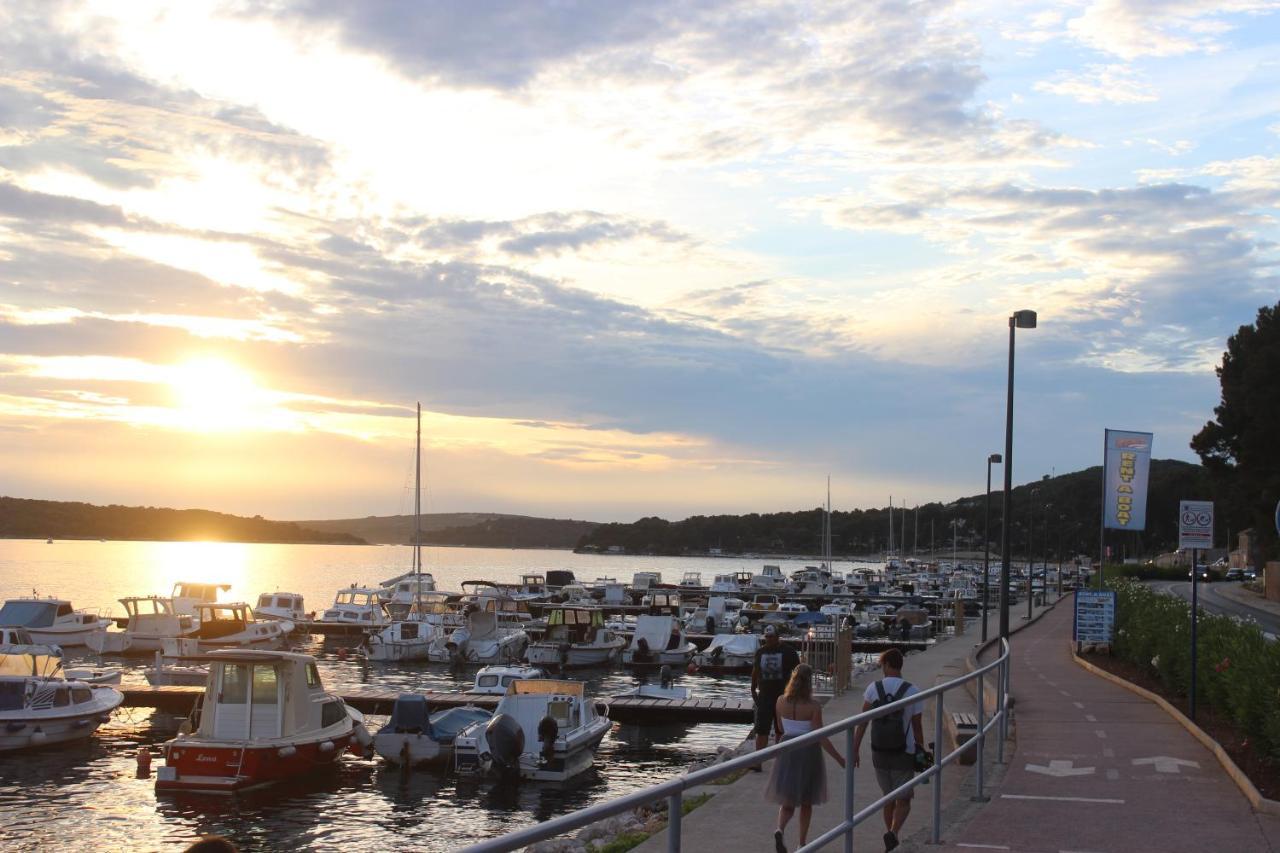 Apartments Blue Sea Mali Lošinj Exterior foto